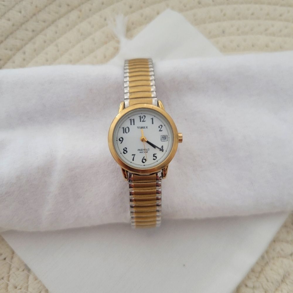 TIMEX Vintage Watch - Picture 2 of 6